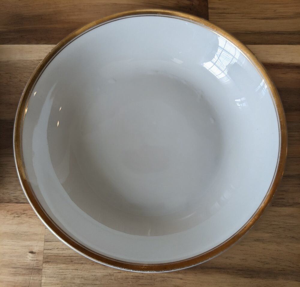 Set of 8 White Porcelain Gold Encrusted Rim 7" Soup Fruit Bowls Fine China